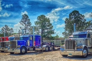 Heavy Haul Trucks 04242022.jpg