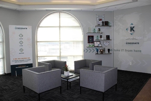 IMG_2004_lr.jpg